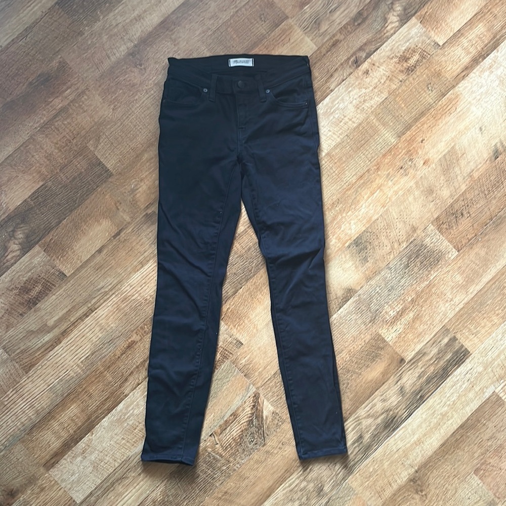 8” Skinny Black Madewell Jeans Size 25